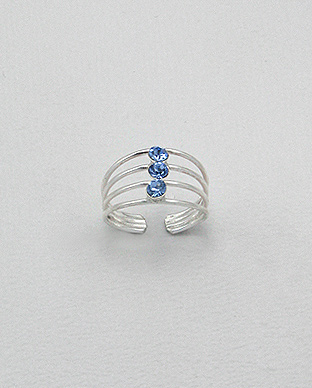 65-792-152 - Crafted by hand this sterling silver toe ring is decorated with crystal glass.